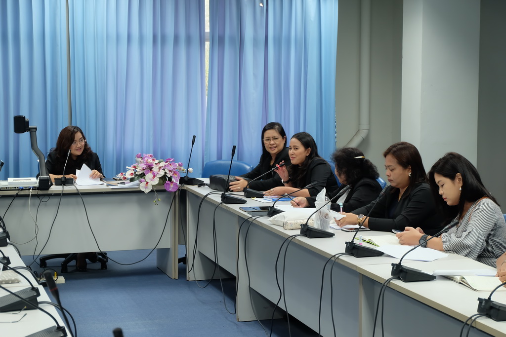 ประชุมพิจารณา หารือ ในการดำเนินการนิเทศหนุนเสริม และการจัดประชุมวิชาการนำเสนอนวัตกรรมโครงการพัฒนาครูเพื่อพัฒนาท้องถิ่นระยะการเข้าสู่วิชาชีพ รุ่น ปี พ.ศ.2560 ของสถาบันเครือข่ายผลิตครู ภาคใต้ตอนล่าง