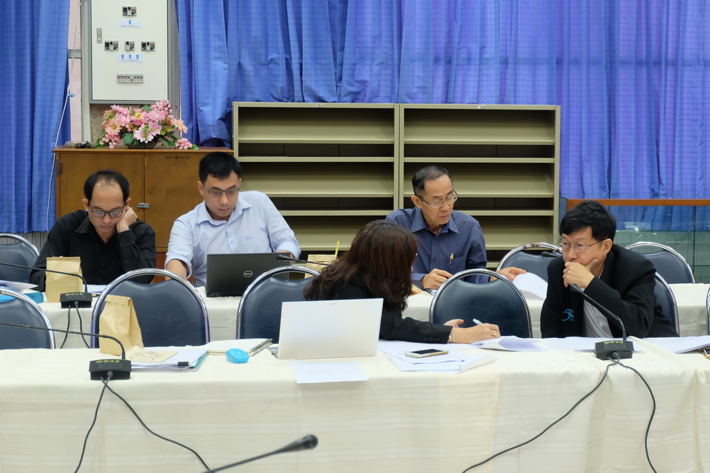 สัมมนาเชิงปฏิบัติการ (Workshops) สำหรับอาจารย์ประจำหลักสูตร อาจารย์ผู้สอนรายวิชาบูรณาการการเรียนรู้ อาจารย์ผู้สอนรายวิชาต่างๆ ในหลักสูตรการศึกษาบัณฑิต (หลักสูตร 4 ปี)