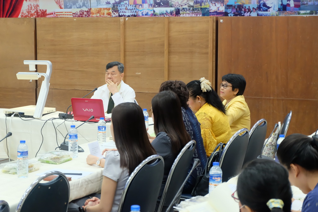ประชุมพบประชาคมคณะศึกษาศาสตร์