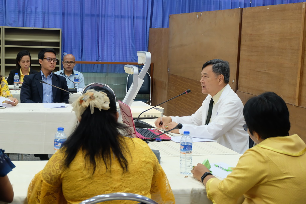ประชุมพบประชาคมคณะศึกษาศาสตร์
