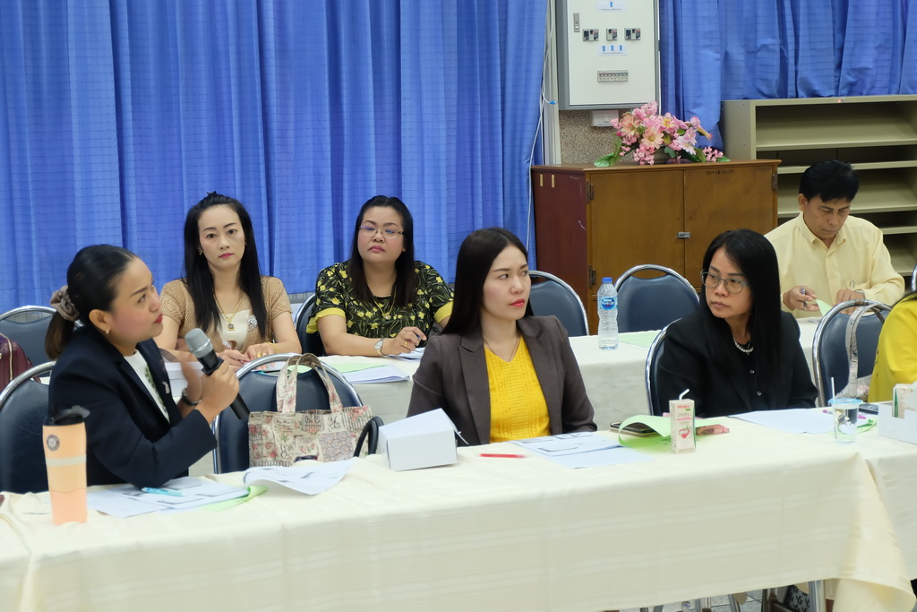 โครงการพัฒนาศักยภาพบุคลากร "การพัฒนาผลงานทางวิชาการเพื่อขอกำหนดตำแหน่งทางวิชาการ : ความคลาดเคลื่อนของการวิจัยทางการศึกษา"