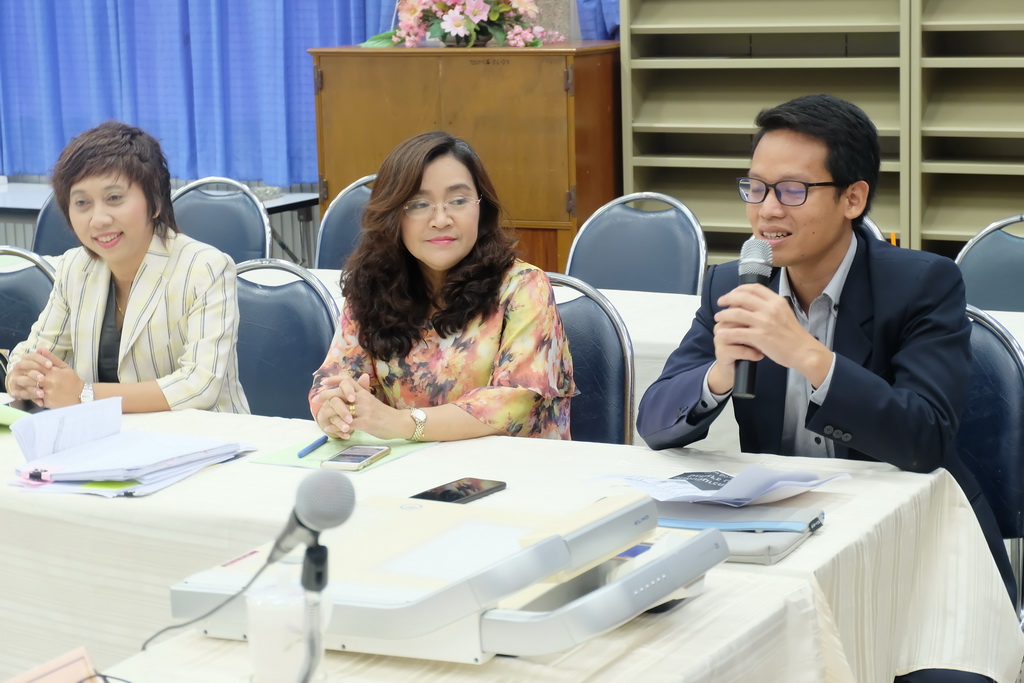 โครงการพัฒนาศักยภาพบุคลากร "การพัฒนาผลงานทางวิชาการเพื่อขอกำหนดตำแหน่งทางวิชาการ : ความคลาดเคลื่อนของการวิจัยทางการศึกษา"