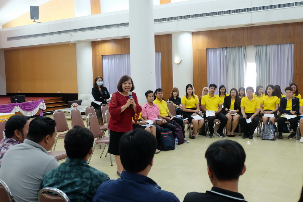 โครงการสัมมนานิสิตระหว่างปฏิบัติการสอนในสถานศึกษา ครั้งที่ 2 สำหรับนิสิตหลักสูตรประกาศนียบัตรบัณฑิต สาขาวิชา วิชาชีพครู (ภาคพิเศษ) ประจำภาคเรียนต้น ปีการศึกษา 2562