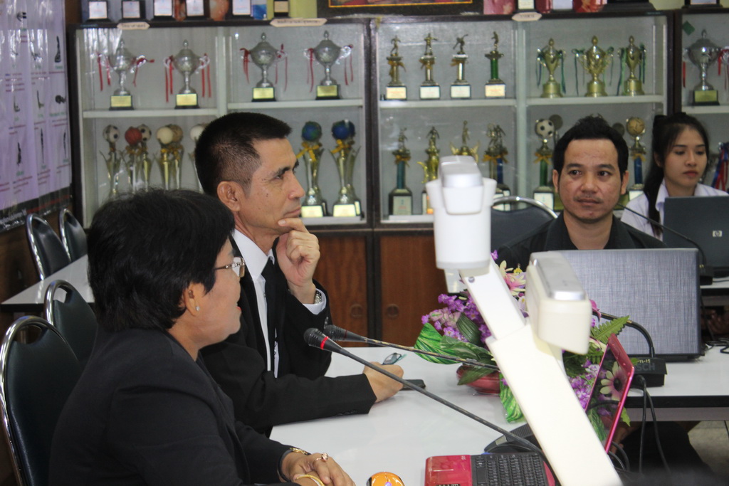 โครงการประชุมเชิงปฏิบัติการ EIS (English for Integrated Studies: EIS)