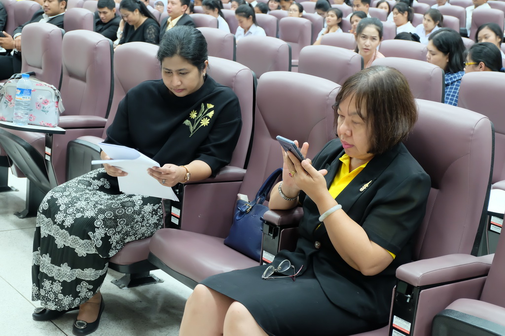 โครงการสัมมนานิสิตระหว่างปฏิบัติการสอนในสถานศึกษาสำหรับนิสิตหลักสูตรการศึกษาบัณฑิต (หลักสูตร 5 ปี)และหลักสูตรการศึกษามหาบัณฑิต (สาขาวิชาการสอนวิทยาศาสตร์ คณิตศาสตร์ และคอมพิวเตอร์) ประจำภาคเรียนต้น ประจำปีการศึกษา 2562