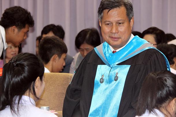 ผู้บริหาร คณาจารย์คณะศึกษาศาสตร์ ร่วมพิธีไหว้ครู ประจำปีการศึกษา 2557