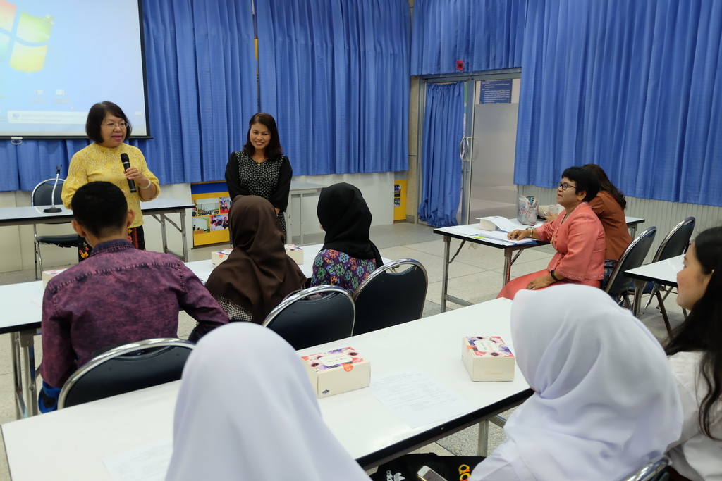โครงการแลกเปลี่ยนนักศึกษาในภูมิภาคเอเชียตะวันออกเฉียงใต้ (Pre-Service Student Teacher Exchange in Southeast Asia : SEA-Teacher Project)