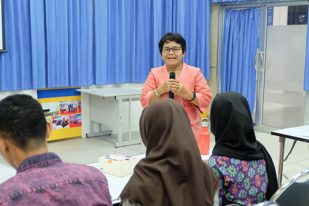 โครงการแลกเปลี่ยนนักศึกษาในภูมิภาคเอเชียตะวันออกเฉียงใต้ (Pre-Service Student Teacher Exchange in Southeast Asia : SEA-Teacher Project)