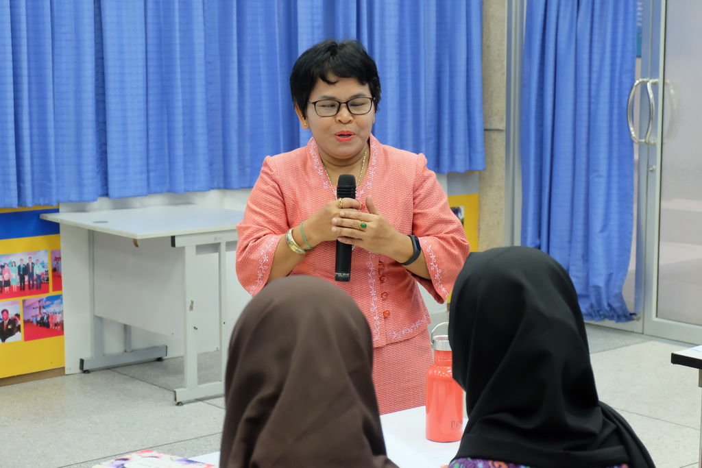 โครงการแลกเปลี่ยนนักศึกษาในภูมิภาคเอเชียตะวันออกเฉียงใต้ (Pre-Service Student Teacher Exchange in Southeast Asia : SEA-Teacher Project)