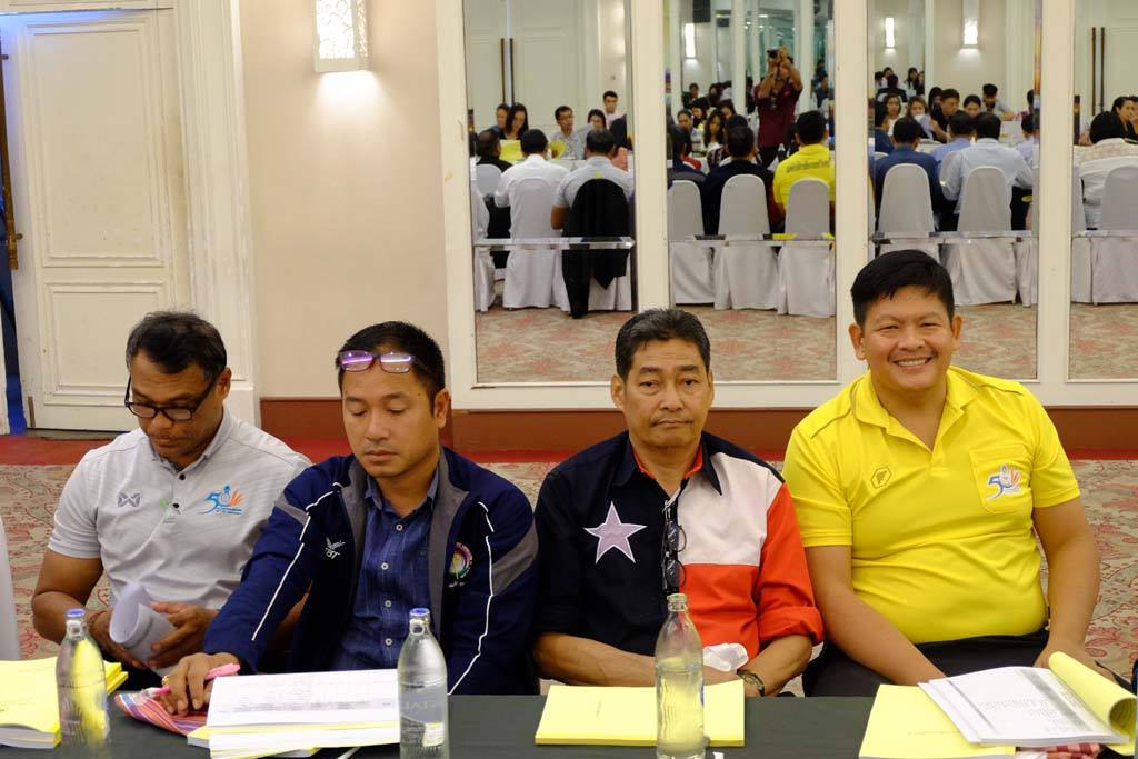 การประชุมพบประชาคมคณะศึกษาศาสตร์