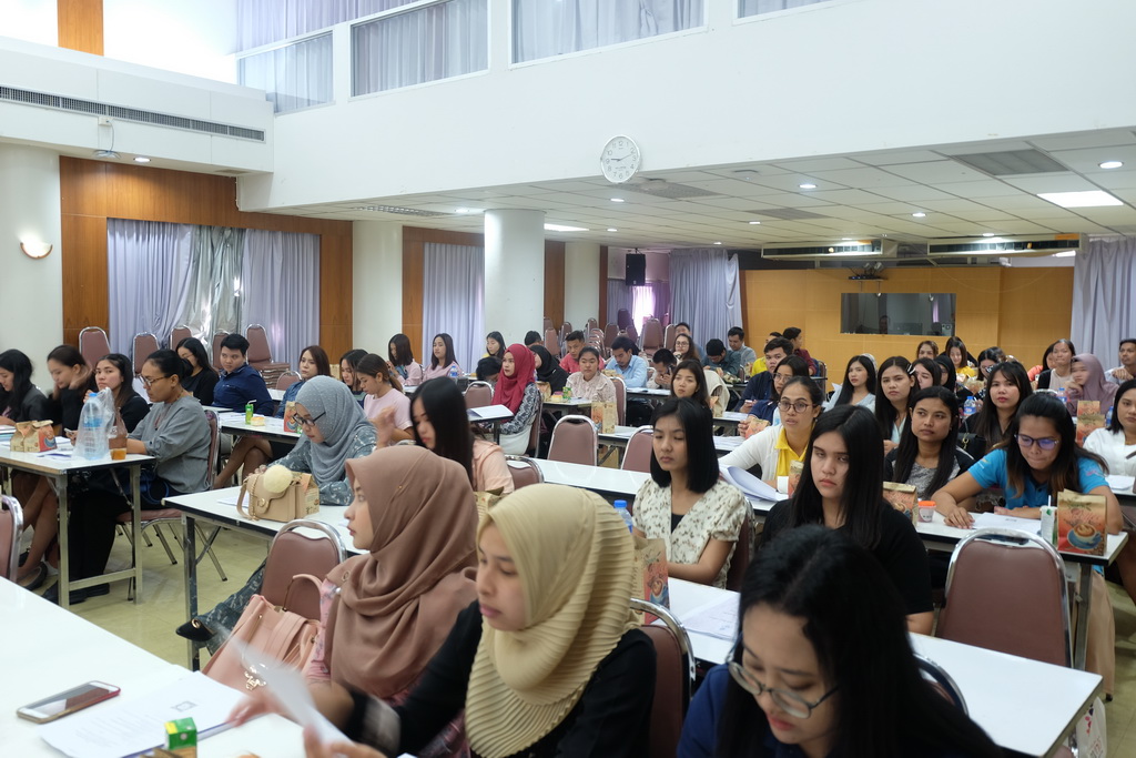 โครงการเตรียมความพร้อมและปฐมนิเทศนิสิตก่อนออกปฏิบัติการสอน สำหรับนิสิตหลักสูตรประกาศนียบัตรบัณฑิต สาขาวิชาวิชาชีพครู (ภาคพิเศษ)