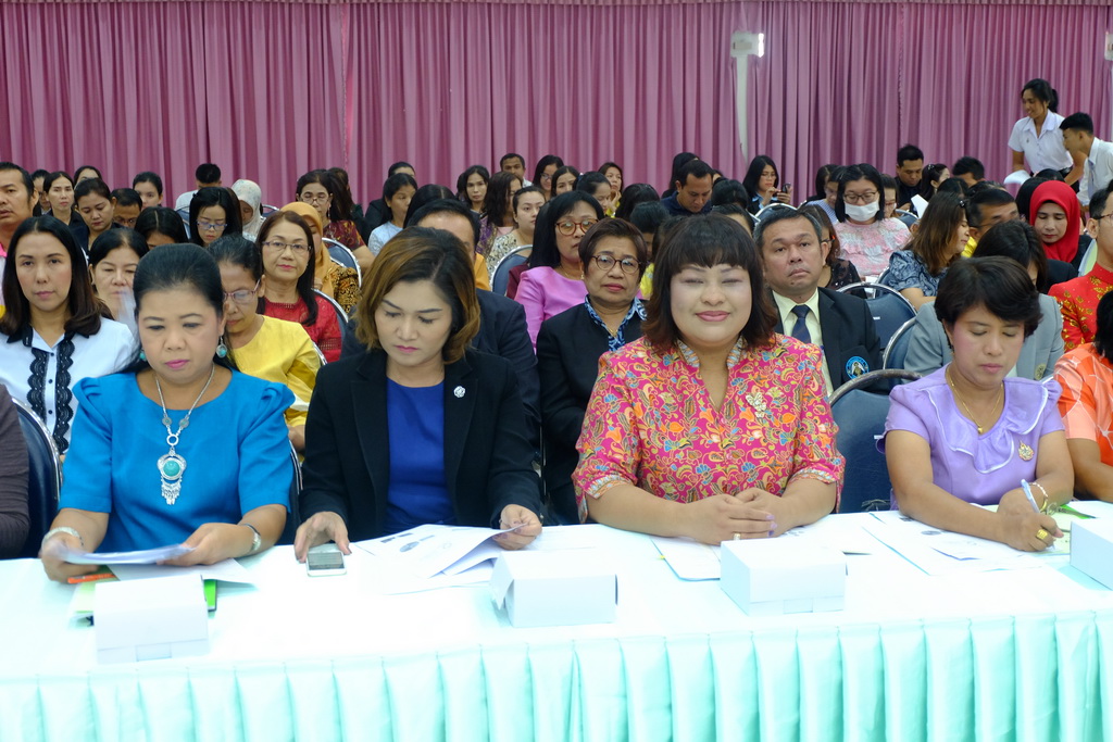 โครงการสัมมนาผู้บริหาร ครูพี่เลี้ยงของนิสิตหลักสูตร 4 ปี รหัส 62 ที่ออกปฏิบัติการสอนในสถานศึกษา ประจำปีการศึกษา 2562