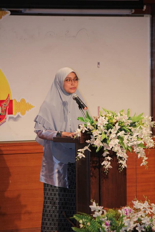 โครงการศิลปศาสตร์พจนารถ : วัฒนธรรมการใช้ภาษาไทยสำหรับครู