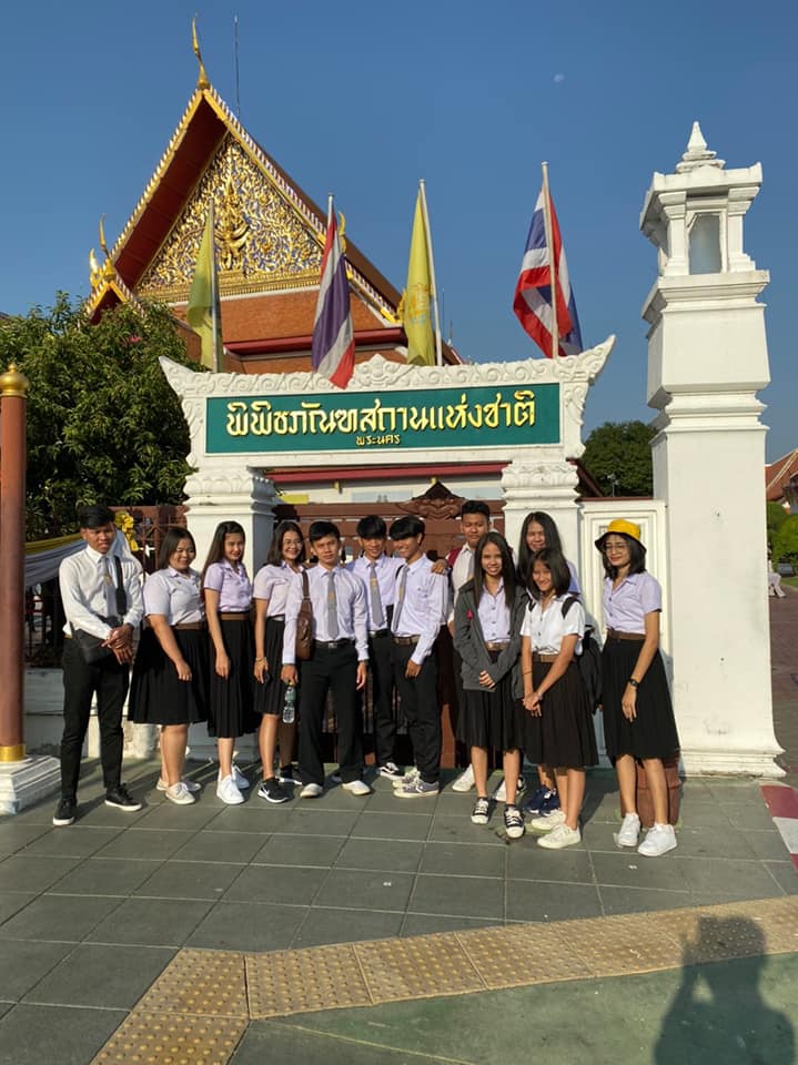 โครงการทัศนางานศิลป์สู่กระบวนการเรียนรู้ทางศิลปศึกษา โดยมีนิสิตชั้นปีที่3 และอาจารย์ในหลักสูตรศิลปศึกษาเข้าร่วมในโครงการ ณ พิพิธภัณฑสถานแห่งชาติ พระนคร  นิทรรศน์รัตนโกสินทร์ พิพิธภัณฑ์ศิลปะร่วมสมัยMOCA หอประชุมใหญ่ ศูนย์วัฒนธรรมแห่งประเทศไทย กรุงเทพมหานคร