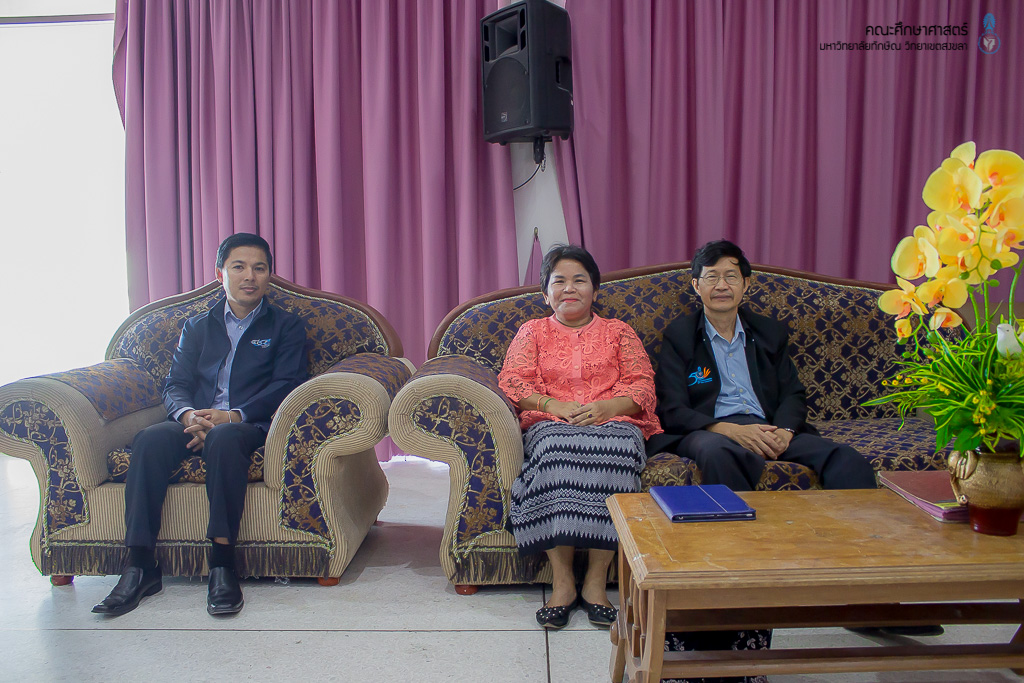 คณะศึกษาศาสตร์เข้าร่วมแนะนำหลักสูตรแก่คณะศึกษาดูงานจากโรงเรียนบางสวรรค์วิทยาคม