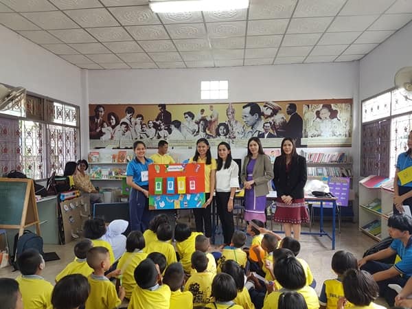 โครงการสื่อสอนน้องเพื่อเสริมสร้างพลเมืองดีตามวิถีประชาธิปไตย