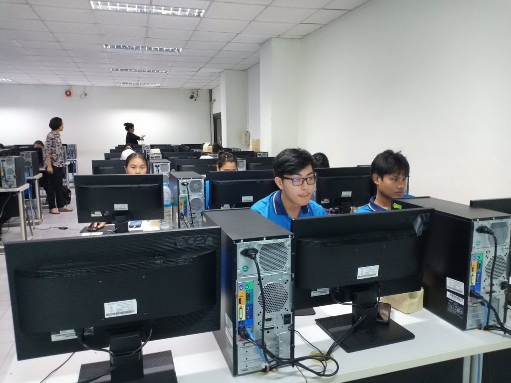 โครงการสร้างความเข้าใจและติดตามความก้าวหน้าในการใช้งาน Application : trainflix.com กับการจัดกิจกรรมเสริมสร้างกระบวนการชุมชนแห่งการเรียนรู้ทางวิชาชีพ เพื่อพัฒนาจรรยาบรรณวิชาชีพผ่านระบบเทคโนโลยีสารสนเทศ (Ethics in Professional Learning Community : E-PLC)