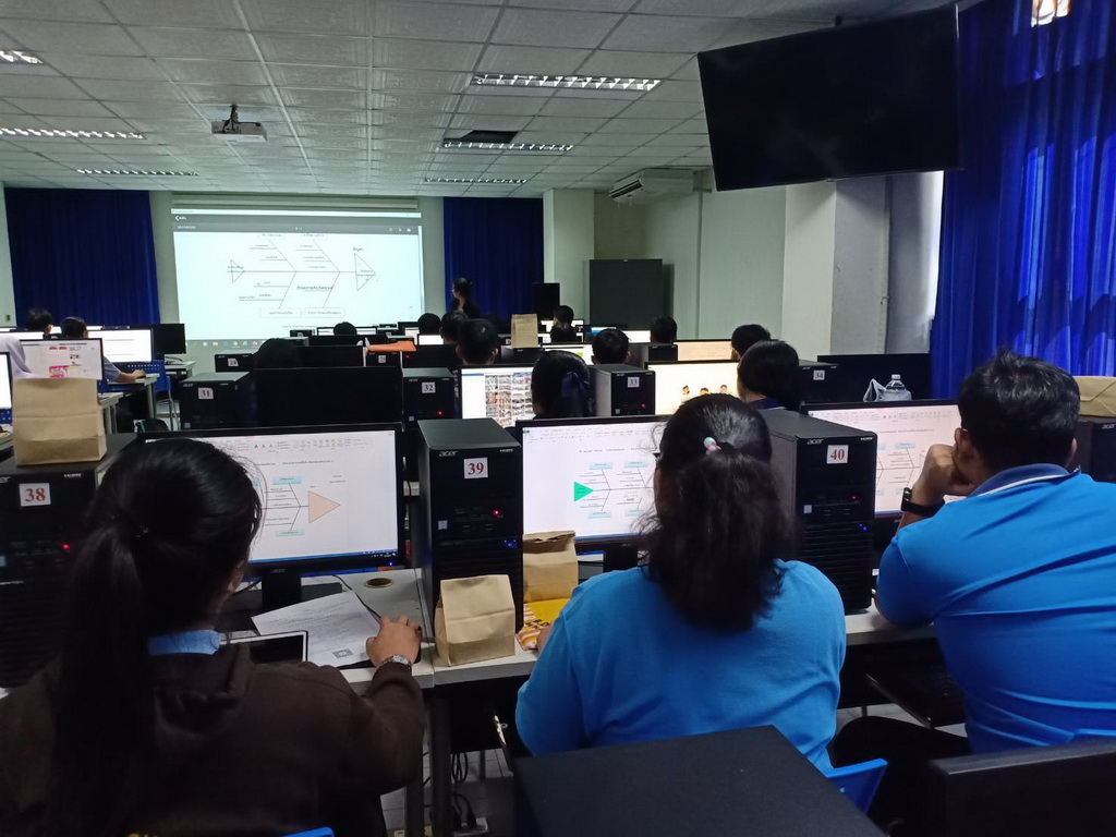 โครงการสร้างความเข้าใจและติดตามความก้าวหน้าในการใช้งาน Application : trainflix.com กับการจัดกิจกรรมเสริมสร้างกระบวนการชุมชนแห่งการเรียนรู้ทางวิชาชีพ เพื่อพัฒนาจรรยาบรรณวิชาชีพผ่านระบบเทคโนโลยีสารสนเทศ (Ethics in Professional Learning Community : E-PLC)