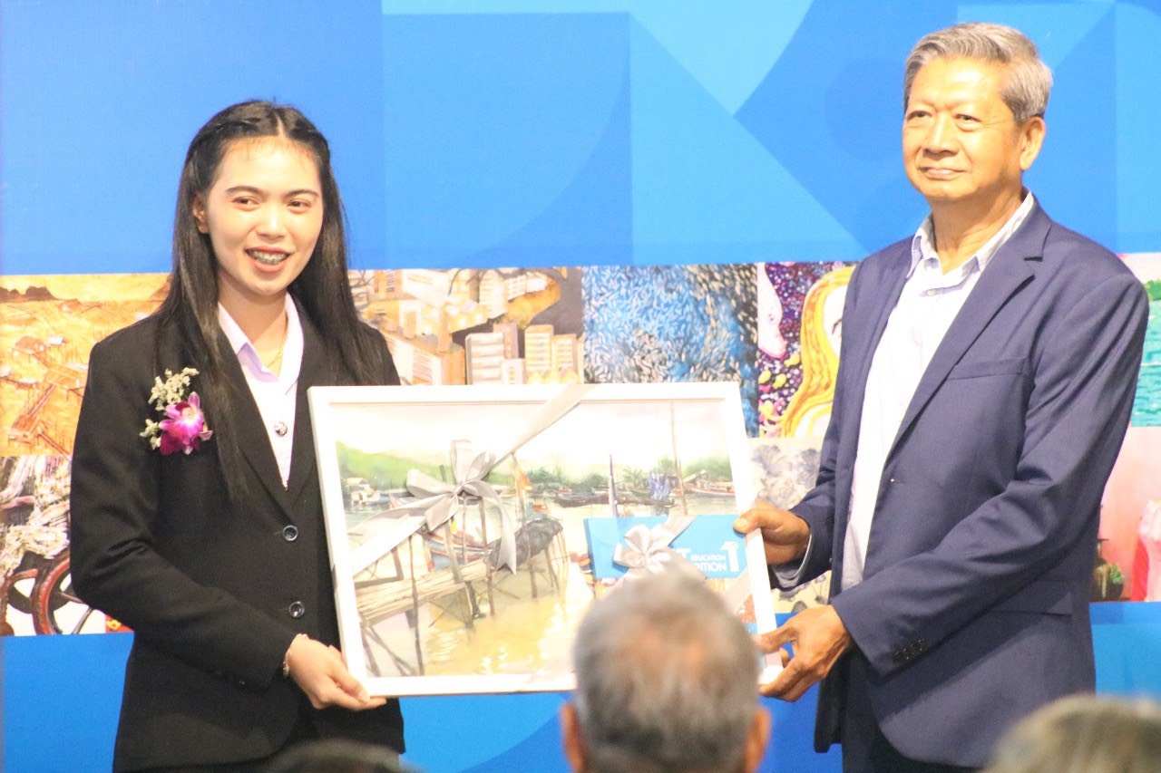 นิทรรศการโครงงานสร้างสรรค์ศิลปศึกษานิพนธ์ "Art Education Thesis Exhibition 1"