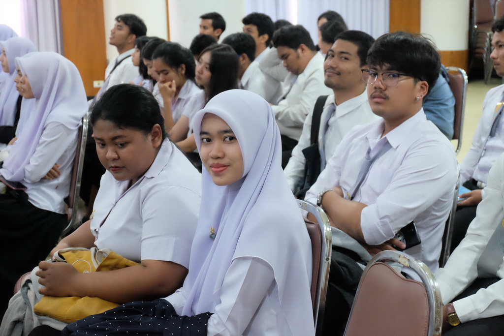 โครงการสัมมนาหลังฝึกปฏิบัติการวิชาชีพนิสิตวิชาเอกเทคโนโลยีและสื่อสารการศึกษา