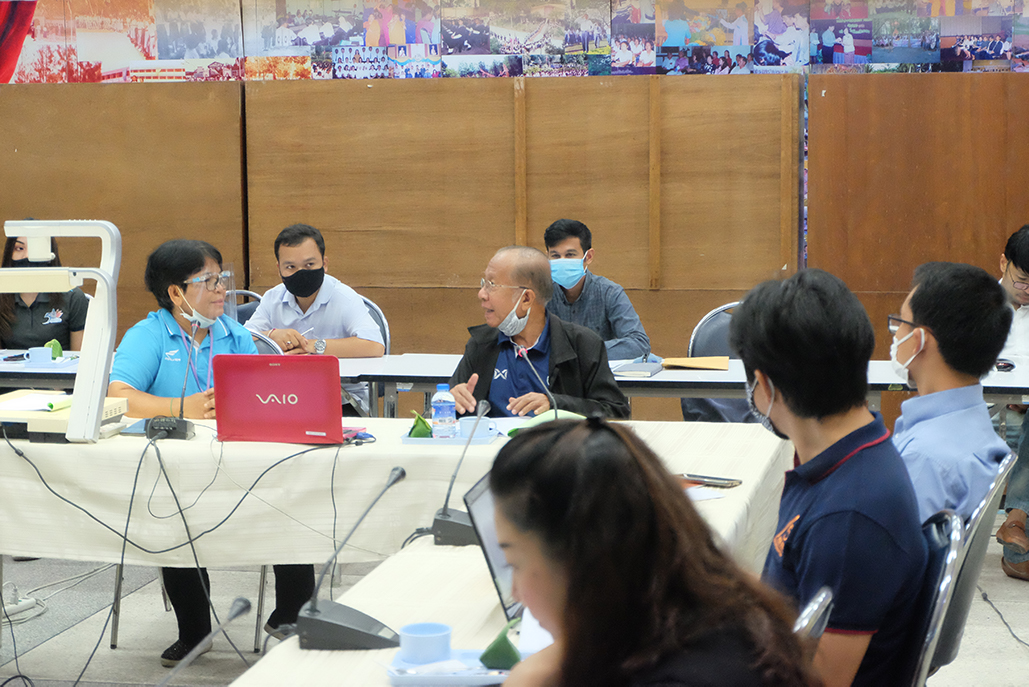 ประชุมเรื่อง “การวางแผนและการเตรียมการเคลื่อนย้ายไปยังอาคารศูนย์ปฎิบัติการวิชาชีพครู "