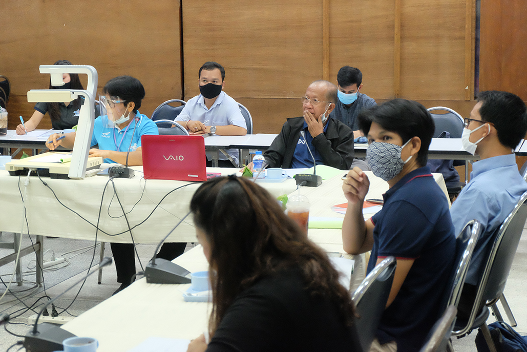 ประชุมเรื่อง “การวางแผนและการเตรียมการเคลื่อนย้ายไปยังอาคารศูนย์ปฎิบัติการวิชาชีพครู "