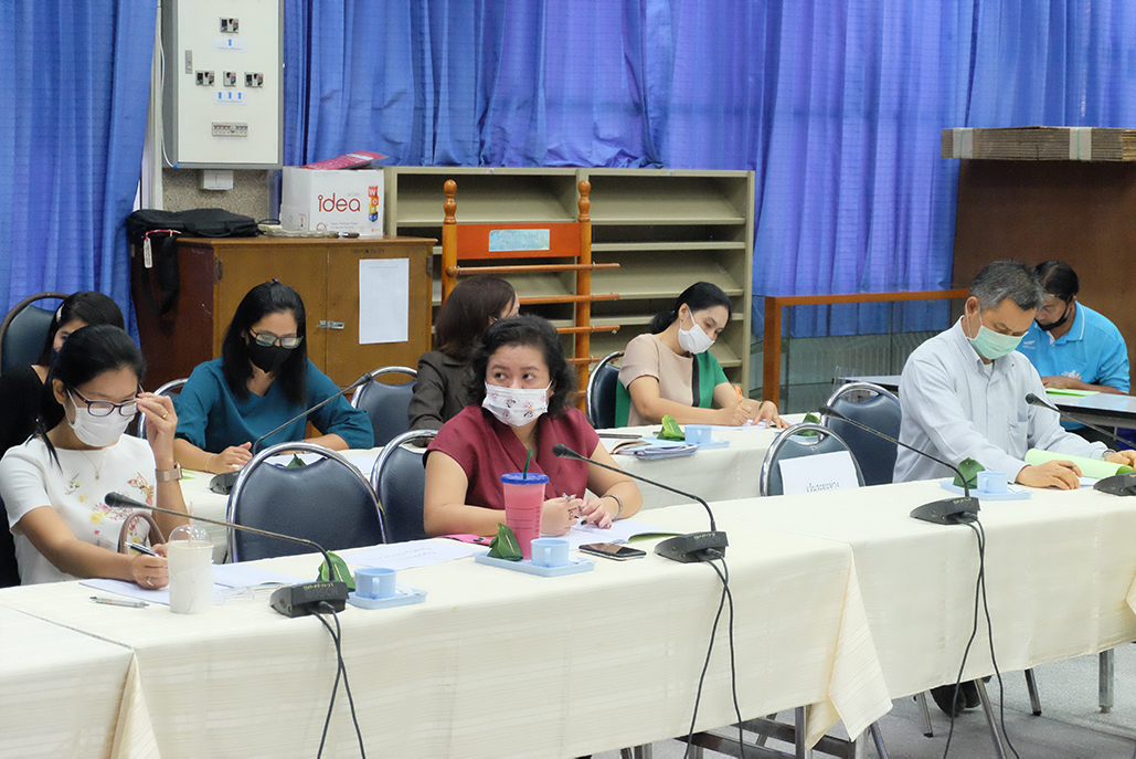 ประชุมเรื่อง “การวางแผนและการเตรียมการเคลื่อนย้ายไปยังอาคารศูนย์ปฎิบัติการวิชาชีพครู "