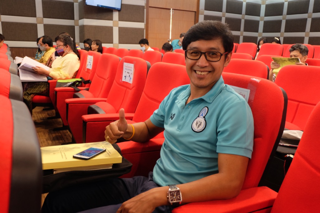 การประชุมพบประชาคมคณะศึกษาศาสตร์