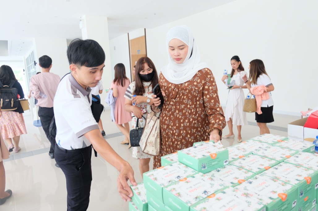 โครงการสัมมนานิสิตระหว่างปฏิบัติการสอนในสถานศึกษา ครั้งที่ 2 สำหรับนิสิตหลักสูตรประกาศนียบัตรบัณฑิต สาขาวิชา วิชาชีพครู(ภาคพิเศษ)