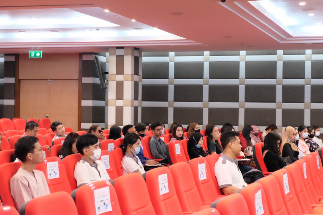 โครงการสัมมนานิสิตระหว่างปฏิบัติการสอนในสถานศึกษา ครั้งที่ 2 สำหรับนิสิตหลักสูตรประกาศนียบัตรบัณฑิต สาขาวิชา วิชาชีพครู(ภาคพิเศษ)