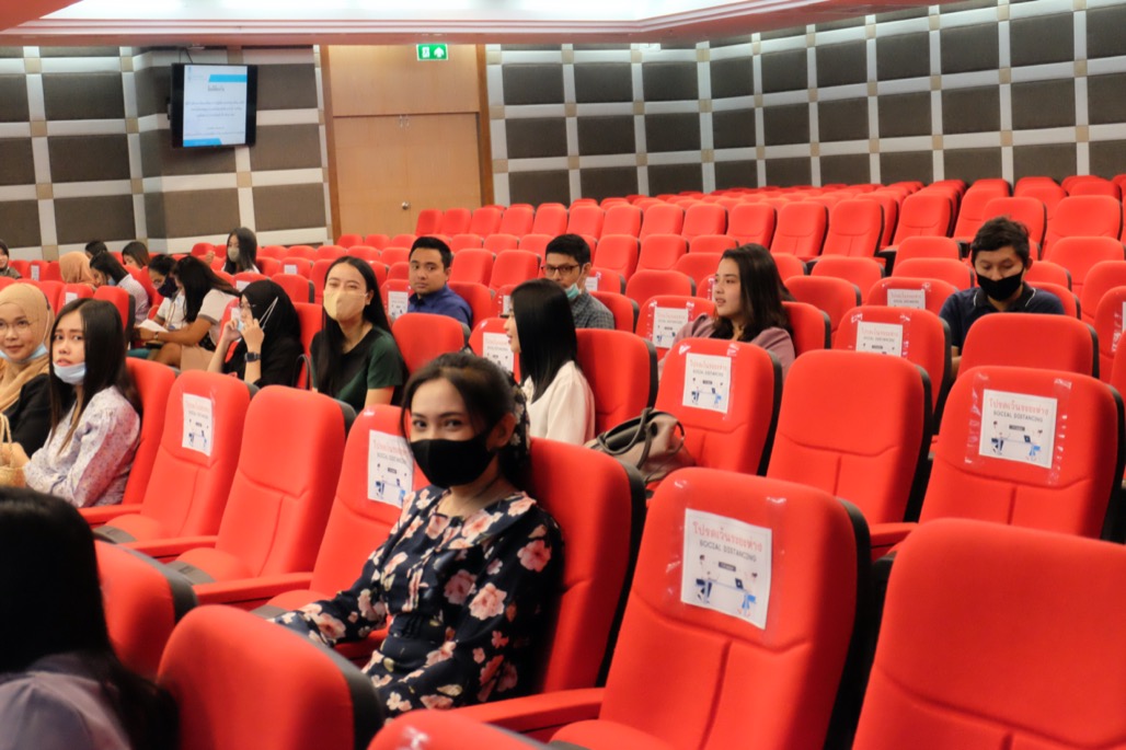 โครงการสัมมนานิสิตระหว่างปฏิบัติการสอนในสถานศึกษา ครั้งที่ 2 สำหรับนิสิตหลักสูตรประกาศนียบัตรบัณฑิต สาขาวิชา วิชาชีพครู(ภาคพิเศษ)