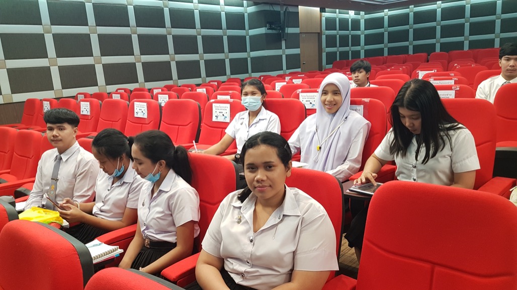 โครงการอบรมเชิงปฏิบัติการ : การเขียนแผนการจัดการเรียนรู้สังคมศึกษาฐานสมรรถนะ