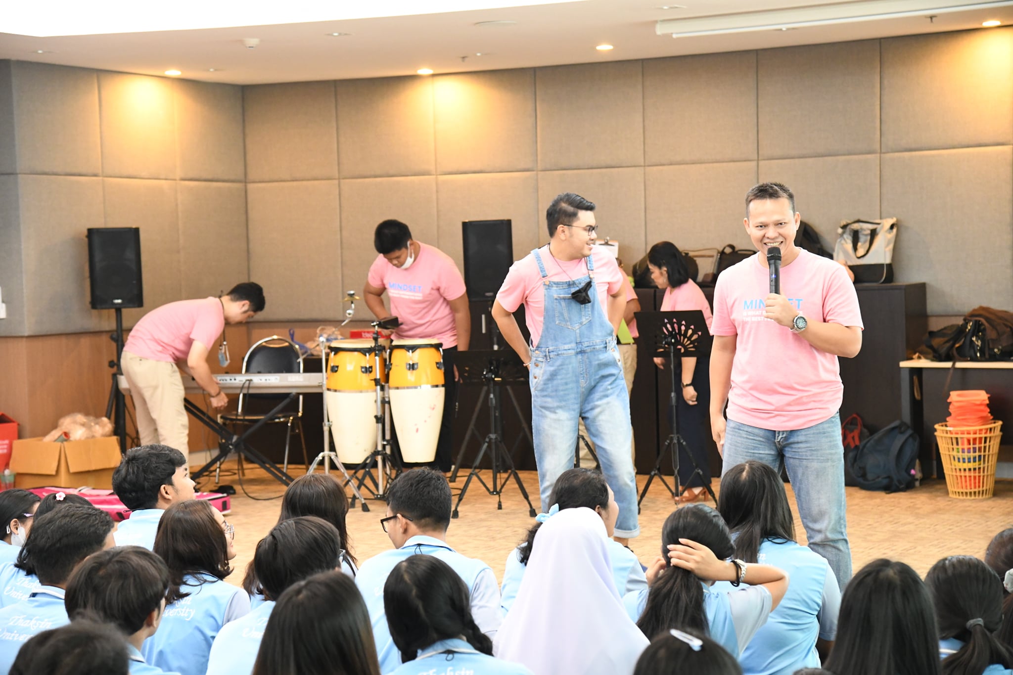 โครงการอบรมรมสัมมนาเชิงปฏิบัติการ “ปลุกพลัง สานปณิธาน งานนิสิตครู”