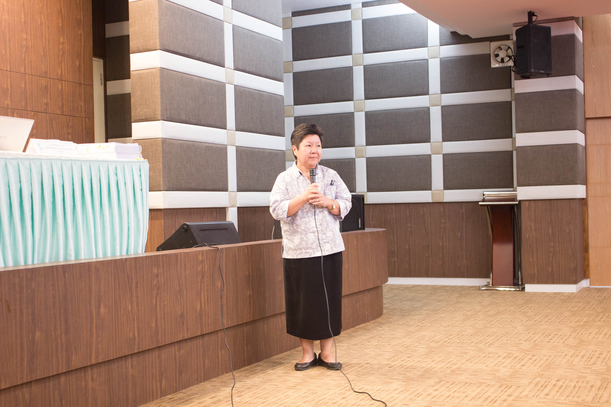 ประชุมชี้แจงกระบวนการสรรหาตำแหน่งคณบดีคณะศึกษาศาสตร์