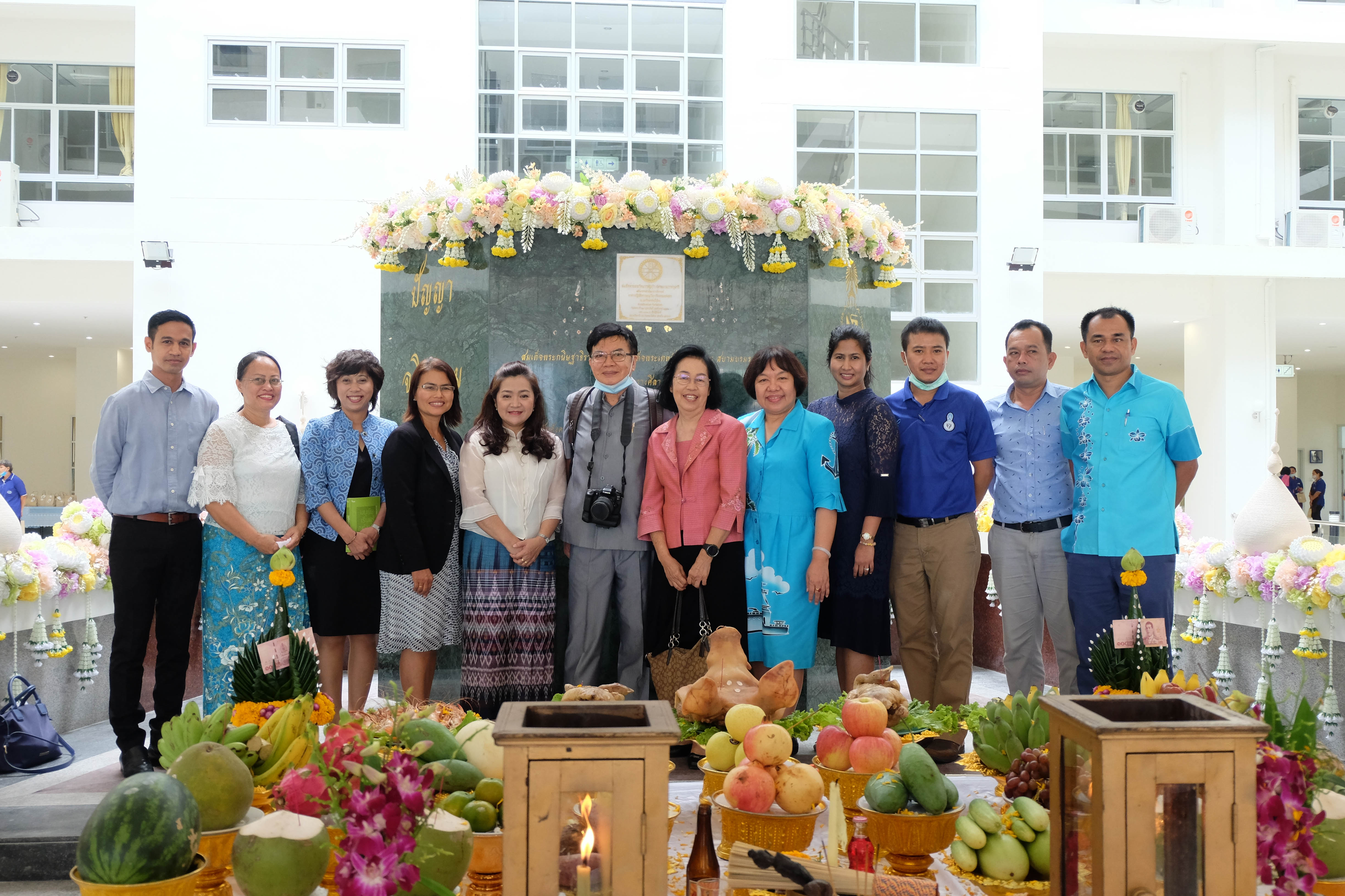 ผู้บริหาร คณาจารย์ และบุคลากรคณะศึกษาศาสตร์ ได้เข้าร่วมพิธีบวงสรวงและทําบุญอาคาร ๕๐ปี วศ  มศว มทษ