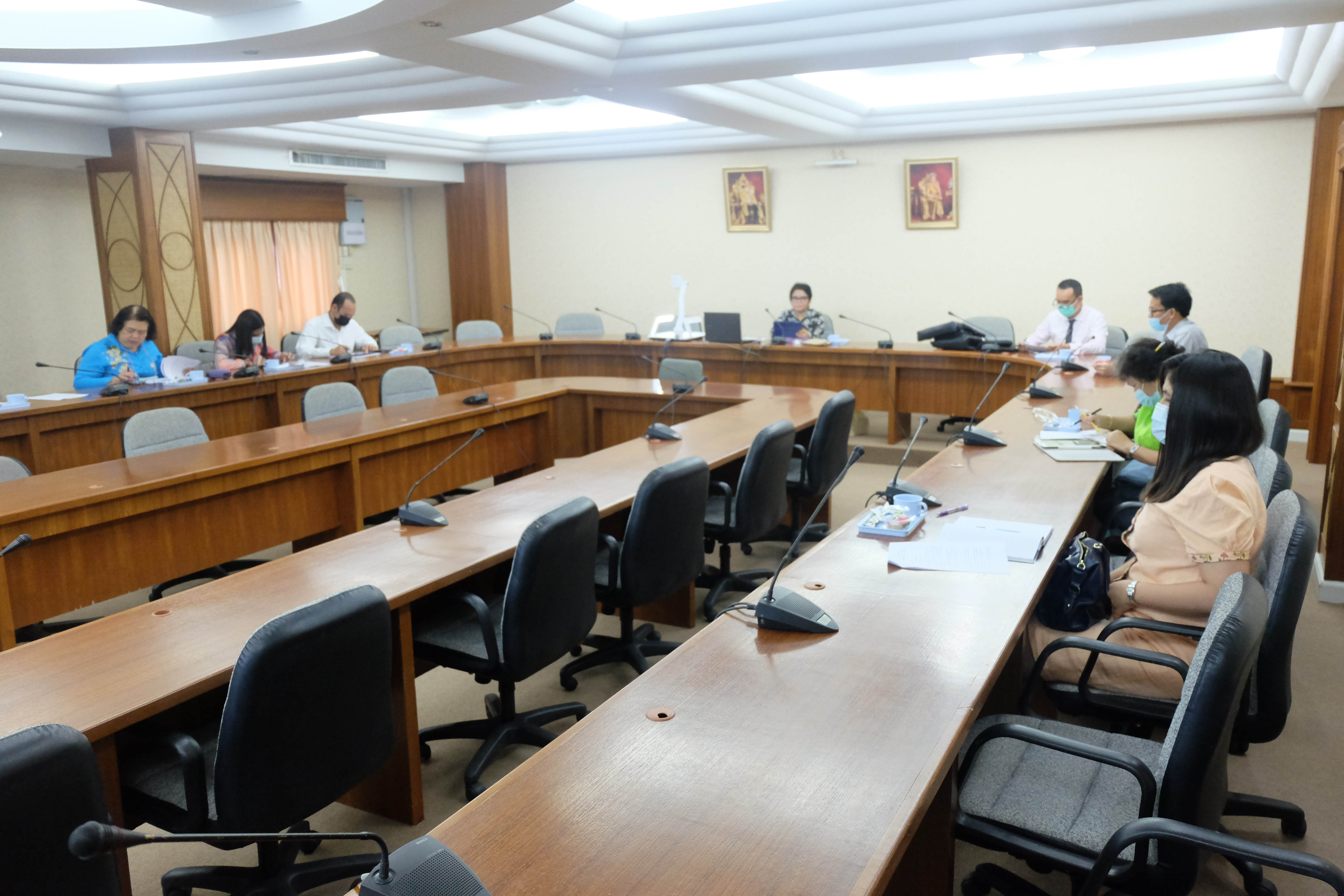 จัดการประชุมสรุปผลการจัดการดำเนินงานครูเพื่อพัฒนาท้องถิ่น ระยะการเข้าสู่วิชาชีพ (Induction Period)