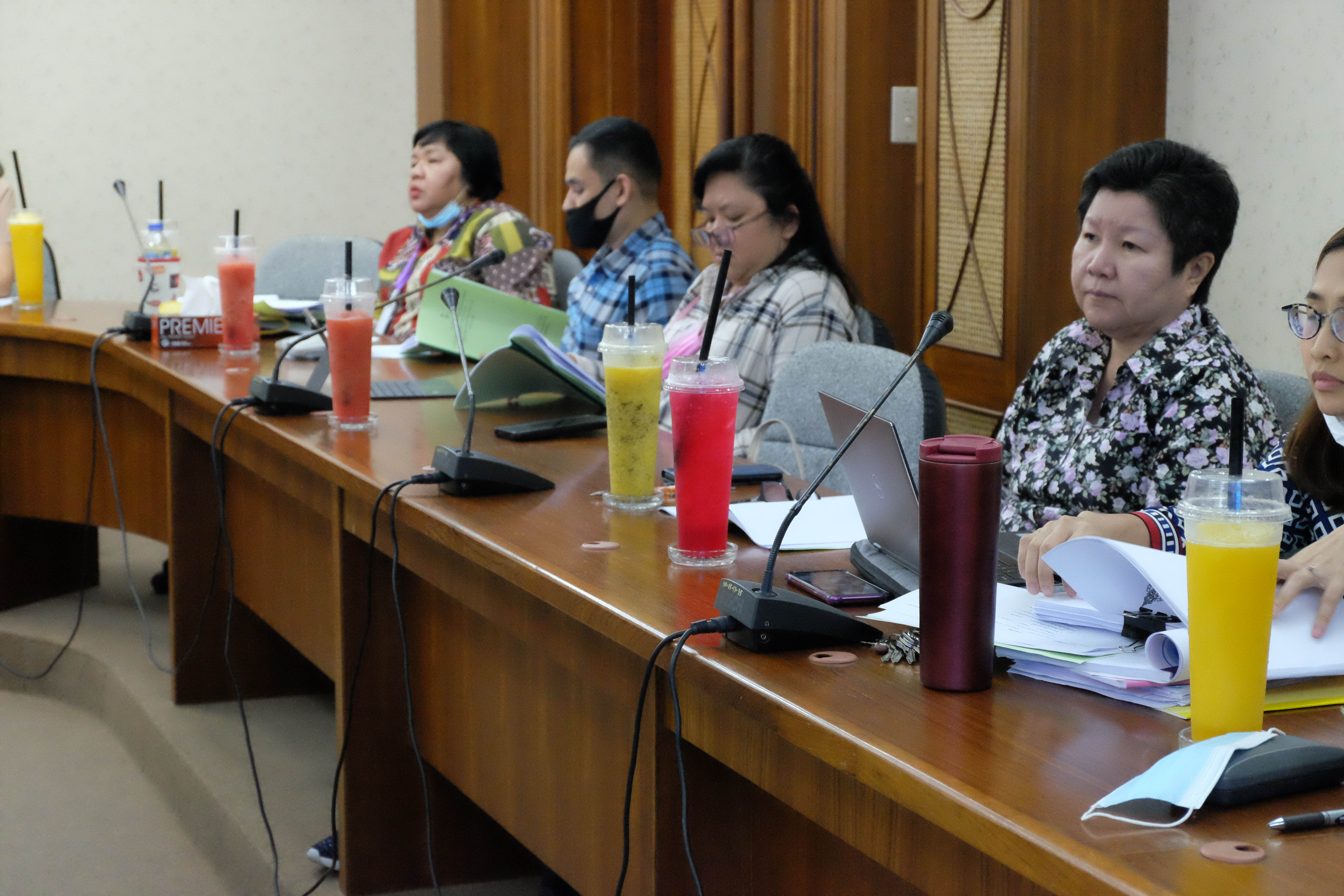 การประชุมเพื่อพิจารณาหารือเรื่องการปรับปรุงหลักสูตรการศึกษาบัณฑิต รูปแบบคลัสเตอร์