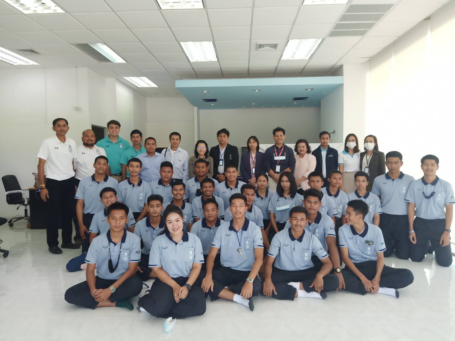 ทีมผู้บริหารคณะศึกษาศาสตร์ และผู้เกี่ยวข้องเข้าพบปะบุคลากรคณะศึกษาศาสตร์ วิทยาเขตพัทลุง