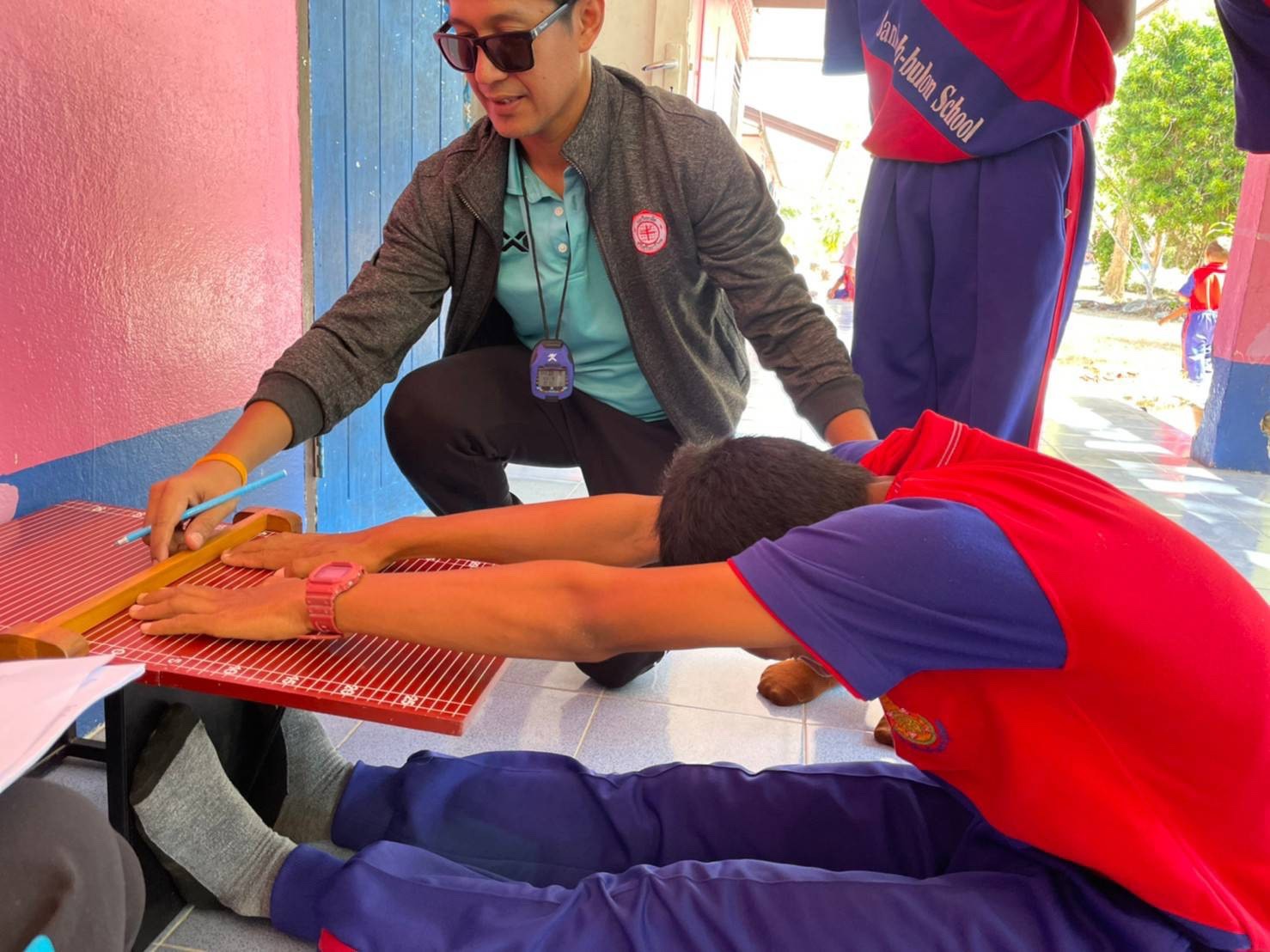 โครงการพัฒนาศักยภาพฯ ร่วมกับสาขาวิชาพลศึกษาและสุขศึกษา จัดโครงการทดสอบสมรรถภาพทางกายของนักเรียน ชั้นป.1-ป6
