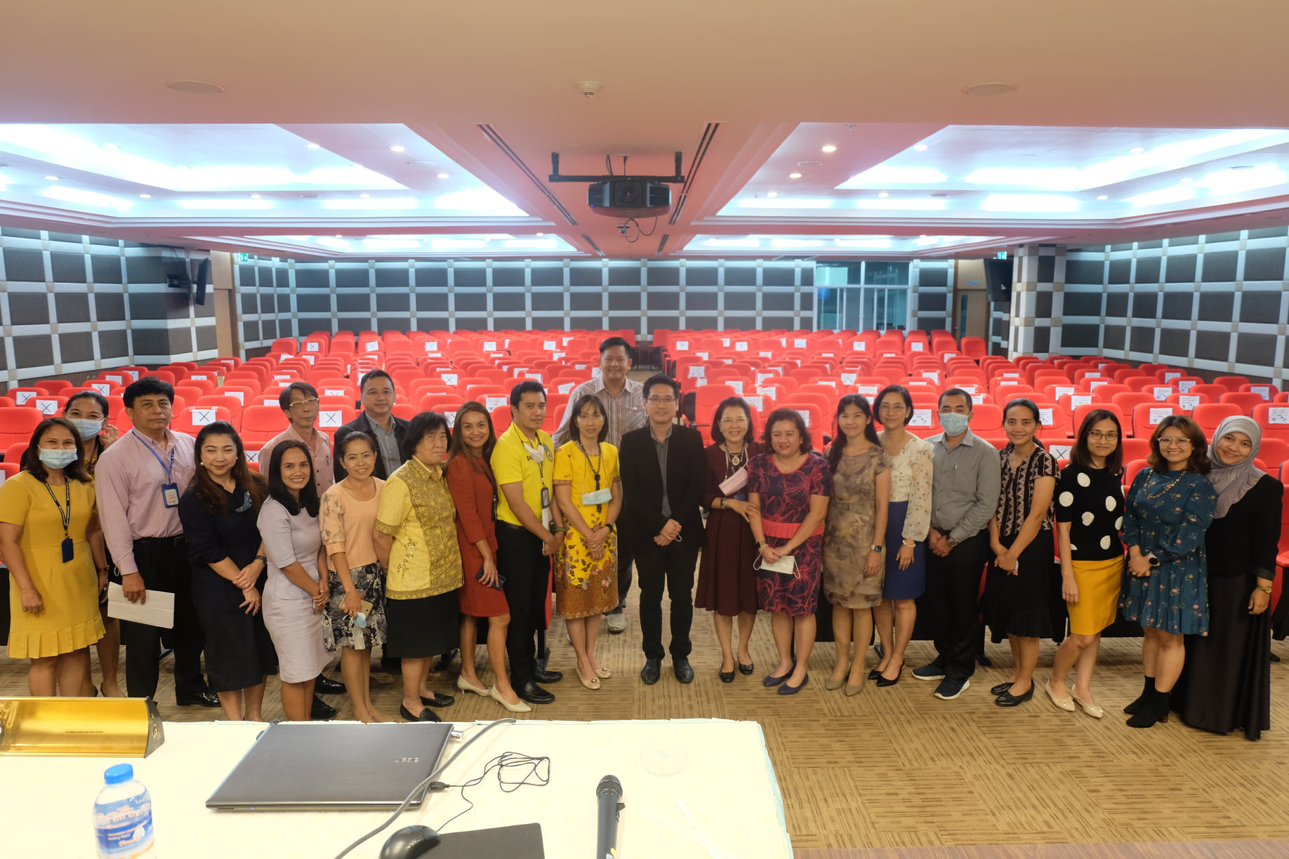 โครงการแลกเปลี่ยนเรียนรู้การประกันคุณภาพหลักสูตรตามเกณฑ์ AUN-QA