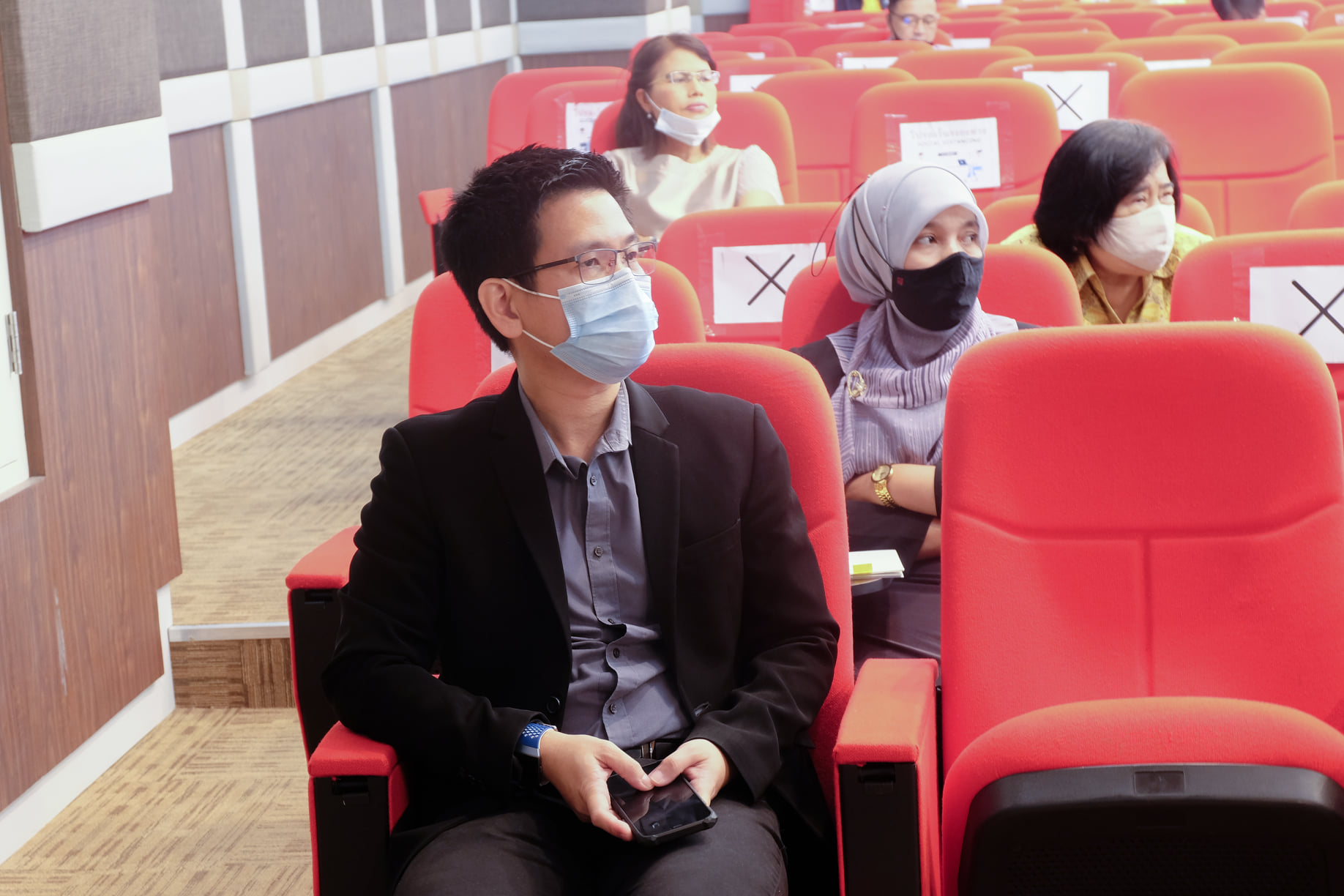 โครงการแลกเปลี่ยนเรียนรู้การประกันคุณภาพหลักสูตรตามเกณฑ์ AUN-QA