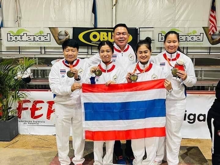 ขอแสดงความยินดีกับ อส.ทพ.วัลวิภา ดารารัตน์ ศิษย์เก่า หลักสูตร กศ.บ.พลศึกษา ที่คว้าเหรียญทองแดง รายการเปตองชิงแชมป์โลก