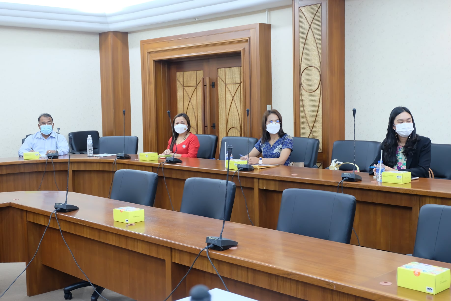 โรงเรียนสาธิตเทศบาลตำบลหินตก เข้าพบเพื่อหารือเกี่ยวกับการยกระดับคุณภาพการศึกษาของนักเรียนในระดับการศึกษาขั้นพื้นฐาน