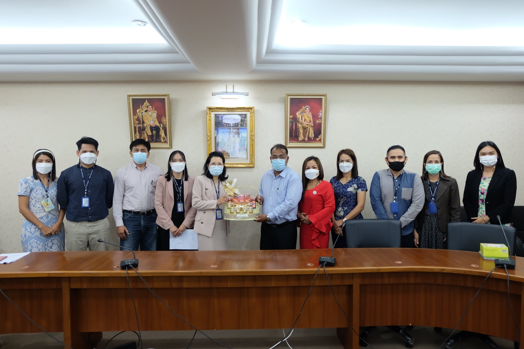 โรงเรียนสาธิตเทศบาลตำบลหินตก เข้าพบเพื่อหารือเกี่ยวกับการยกระดับคุณภาพการศึกษาของนักเรียนในระดับการศึกษาขั้นพื้นฐาน