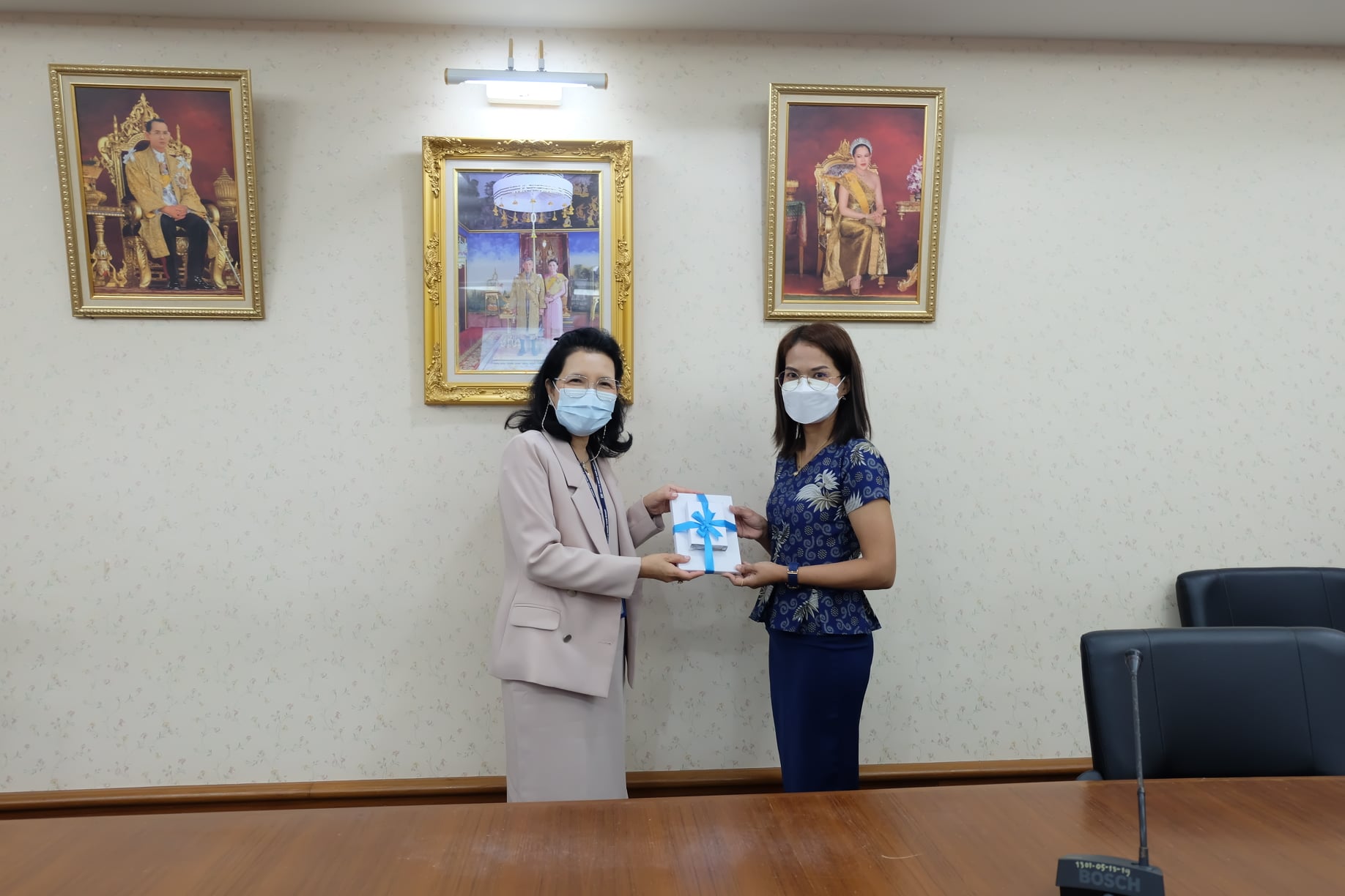 โรงเรียนสาธิตเทศบาลตำบลหินตก เข้าพบเพื่อหารือเกี่ยวกับการยกระดับคุณภาพการศึกษาของนักเรียนในระดับการศึกษาขั้นพื้นฐาน