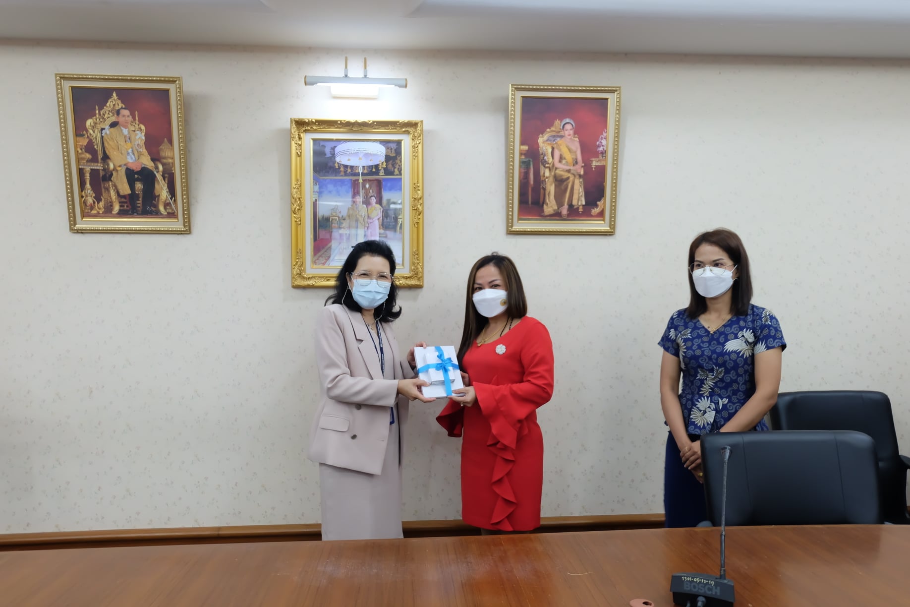 โรงเรียนสาธิตเทศบาลตำบลหินตก เข้าพบเพื่อหารือเกี่ยวกับการยกระดับคุณภาพการศึกษาของนักเรียนในระดับการศึกษาขั้นพื้นฐาน