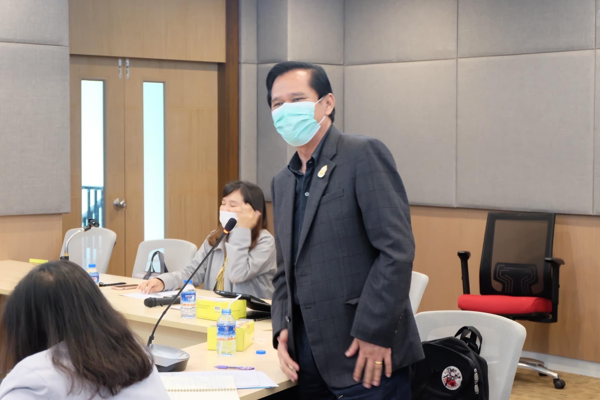 ประชุมร่วมรับฟังการสะท้อนผลการดำเนินงาน และกระบวนการพัฒนาสมรรถนะครูและโรงเรียน ตชด.