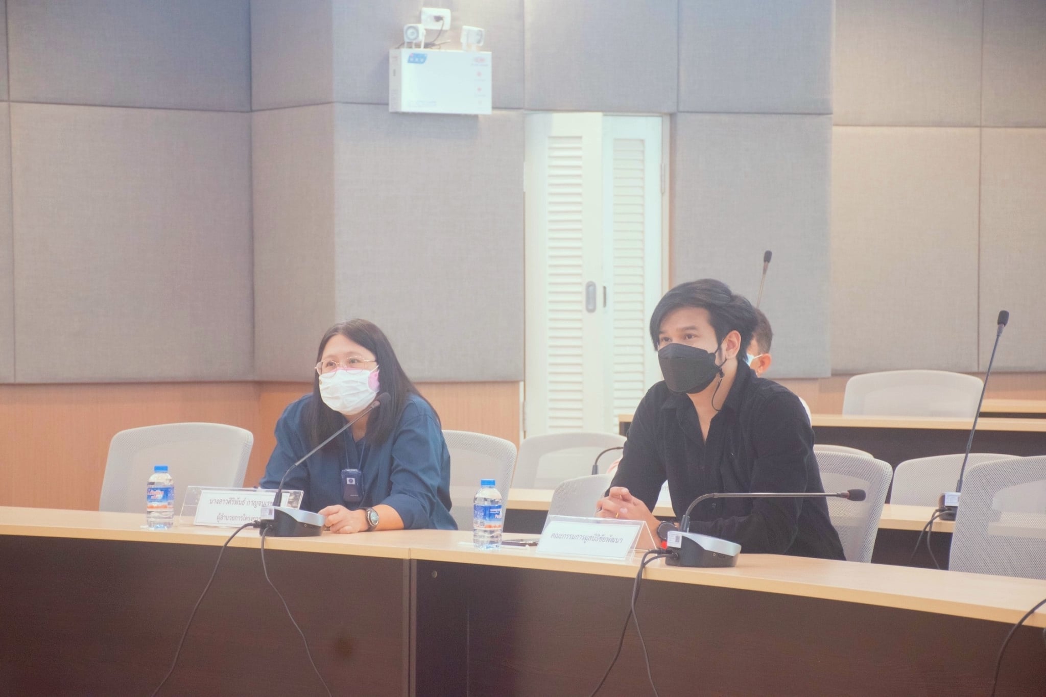 การประชุมเยี่ยมเยียนติดตามความก้าวหน้าของนิสิตทุนมูลนิธิชัยพัฒน