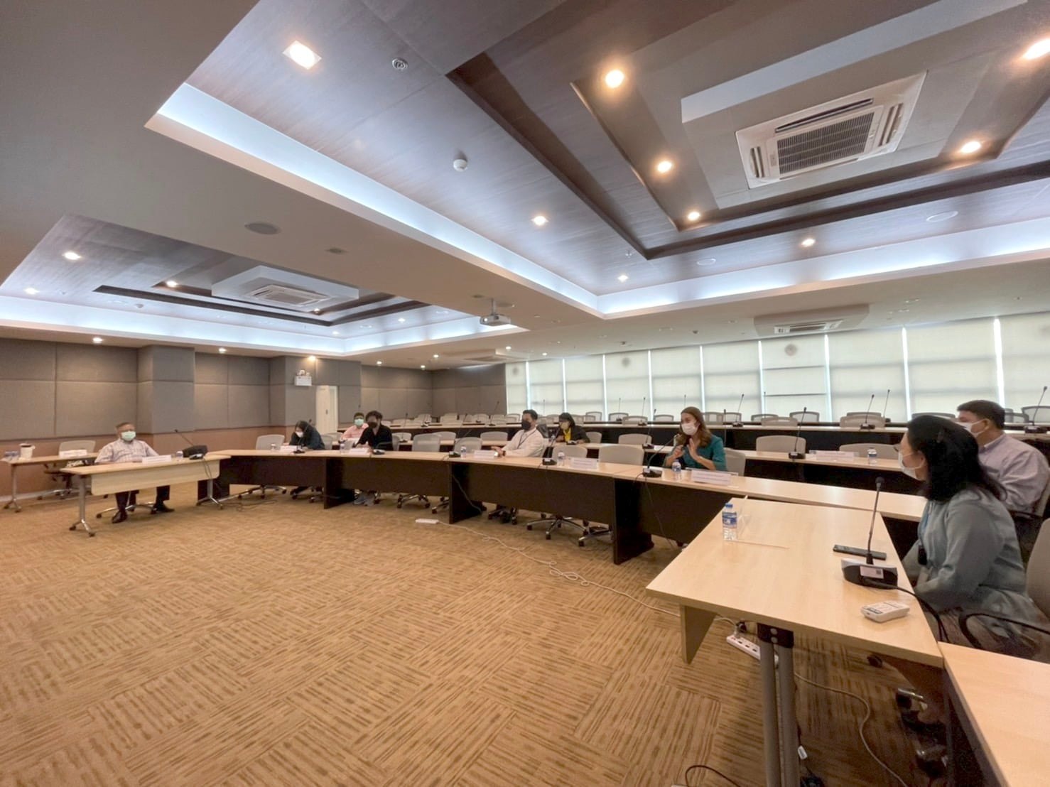 การประชุมเยี่ยมเยียนติดตามความก้าวหน้าของนิสิตทุนมูลนิธิชัยพัฒน