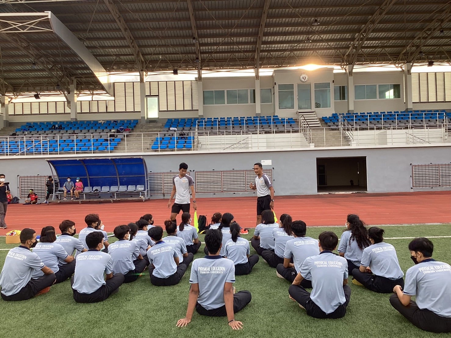 โครงการอบรมผู้ตัดสินฟุตบอล​ ให้กับนิสิตชั้นปีที่​ 2​